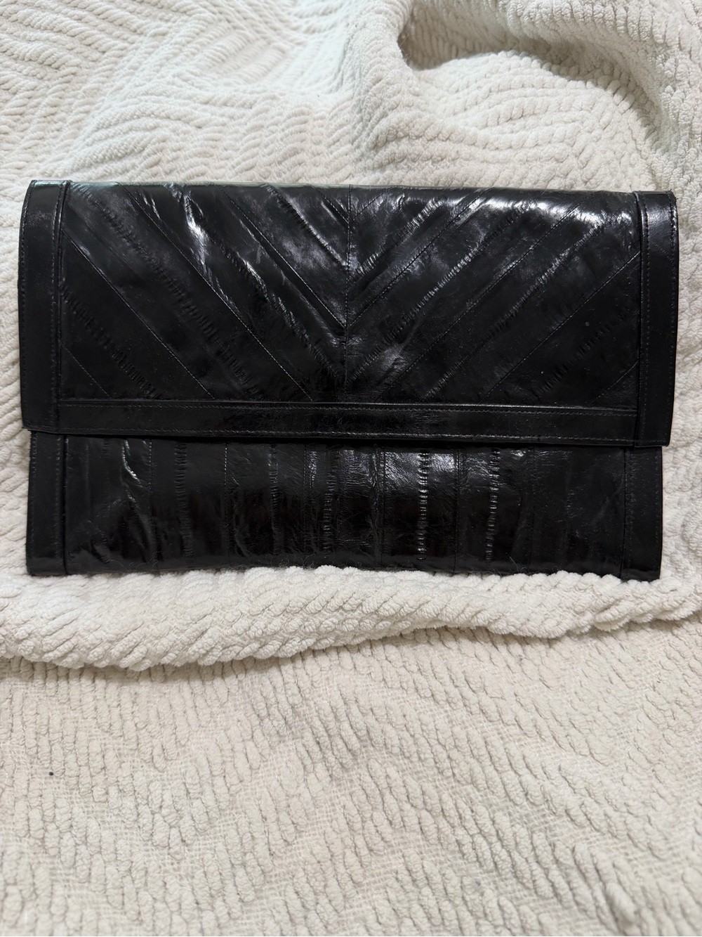 Vintage 80s EEL Black Leather Chevron Fold-Over Clutch , royal hock closure